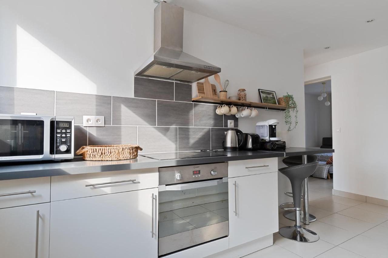 Appartement Spacieux 1 Chambre Parking Gratuit Βαλένς Εξωτερικό φωτογραφία