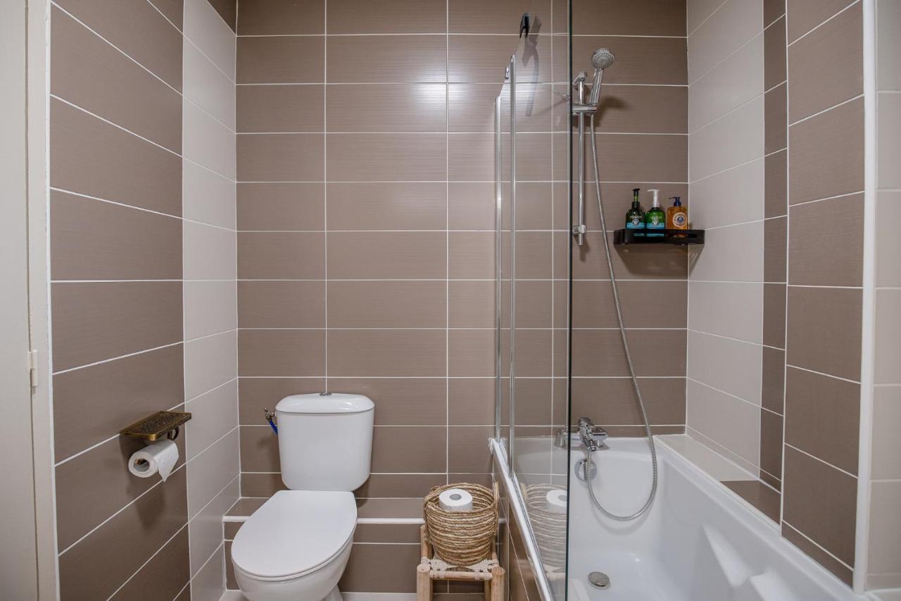 Appartement Spacieux 1 Chambre Parking Gratuit Βαλένς Εξωτερικό φωτογραφία