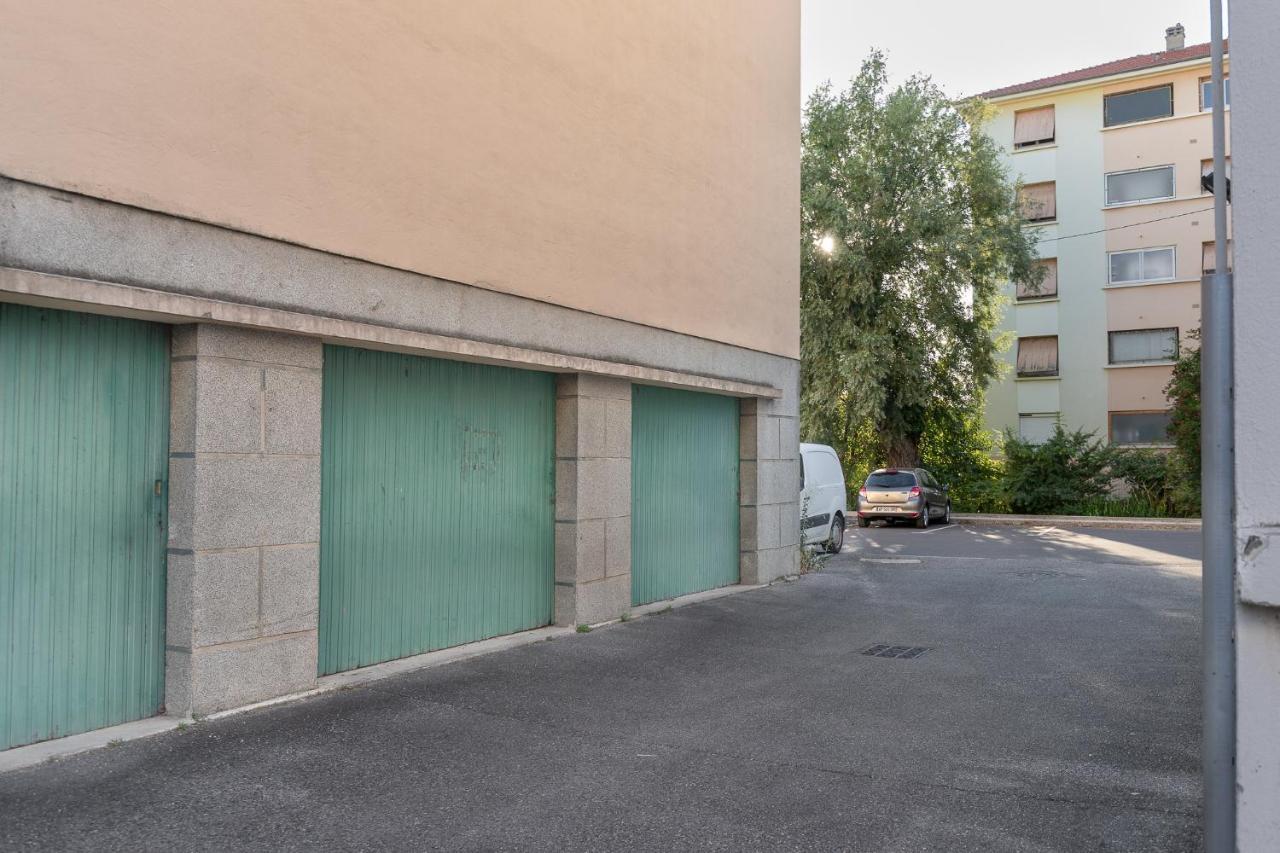 Appartement Spacieux 1 Chambre Parking Gratuit Βαλένς Εξωτερικό φωτογραφία