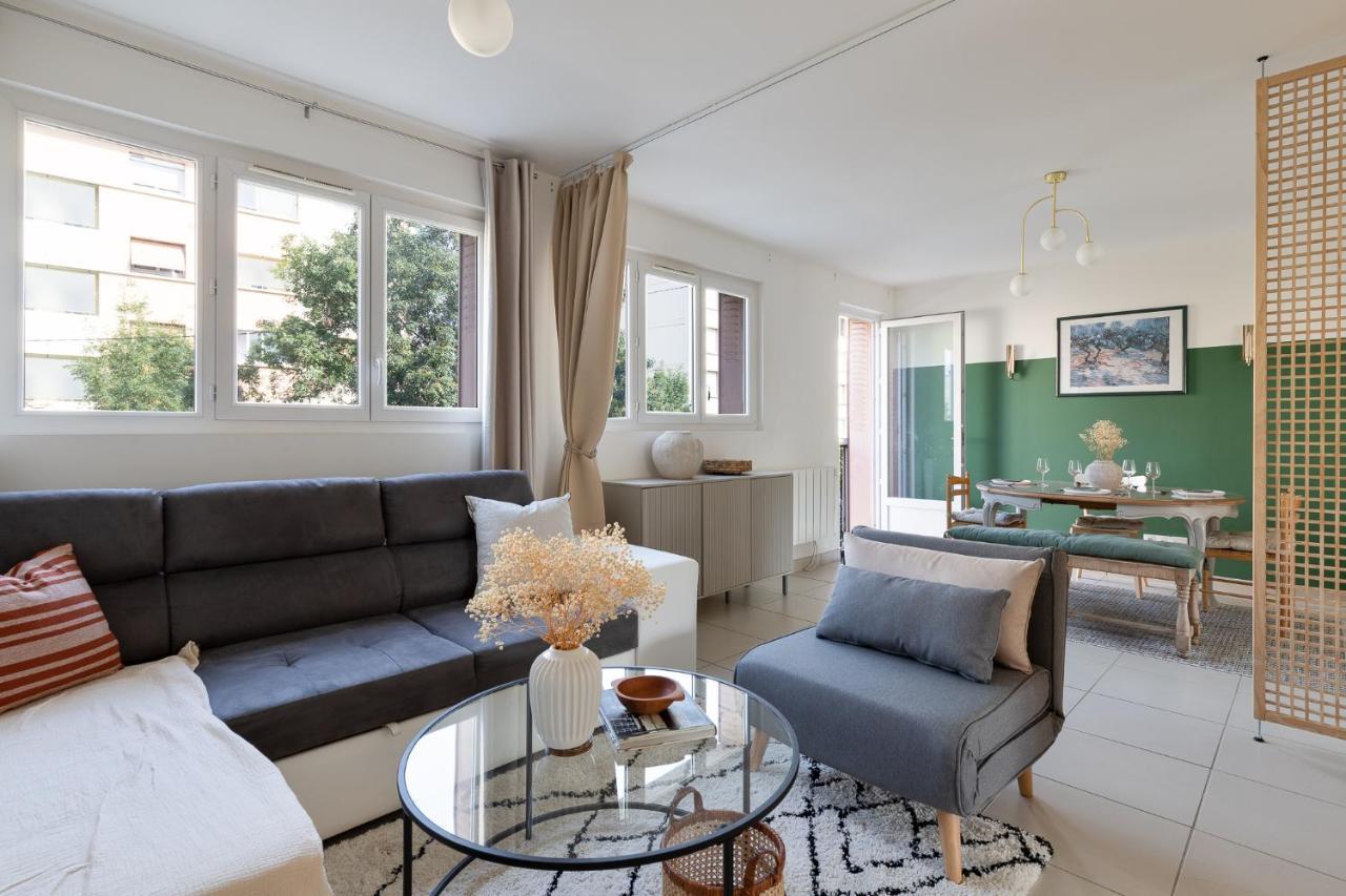 Appartement Spacieux 1 Chambre Parking Gratuit Βαλένς Εξωτερικό φωτογραφία
