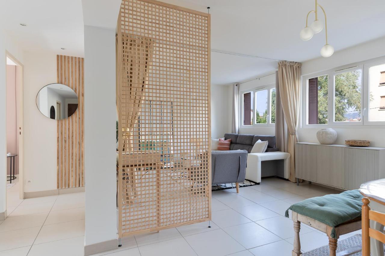 Appartement Spacieux 1 Chambre Parking Gratuit Βαλένς Εξωτερικό φωτογραφία
